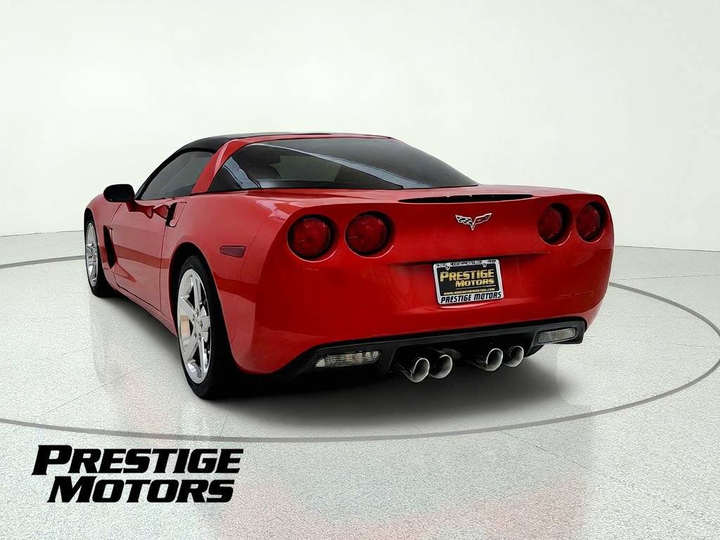 Used 2007 Chevrolet Corvette Coupe w/ Preferred Equipment Group RWD image 6