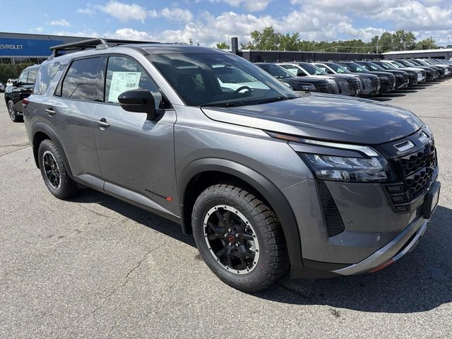 New 2026 Nissan Pathfinder Rock Creek AWD/4WD image 7