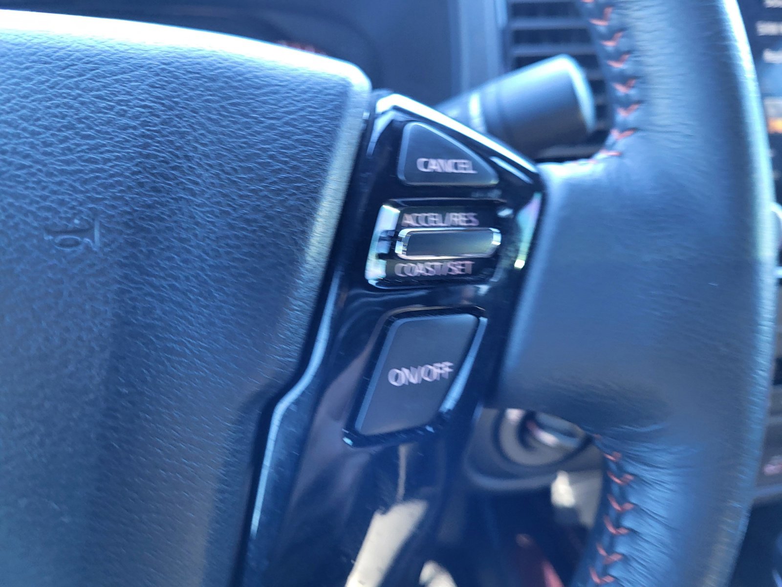 Used 2024 Nissan Frontier PRO-4X w/ Off-Road Protection Package image 27