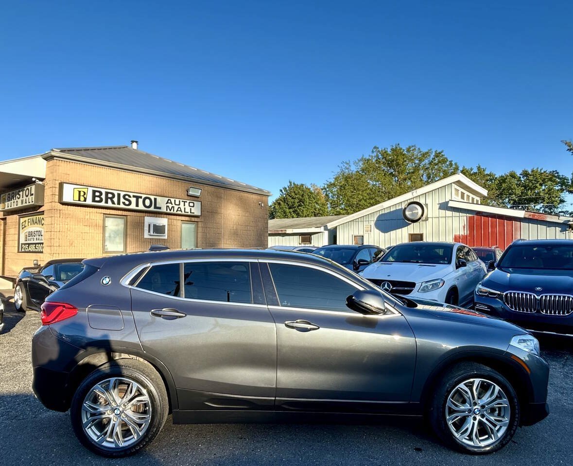 Used 2018 BMW X2 xDrive28i w/ Convenience Package AWD/4WD image 2