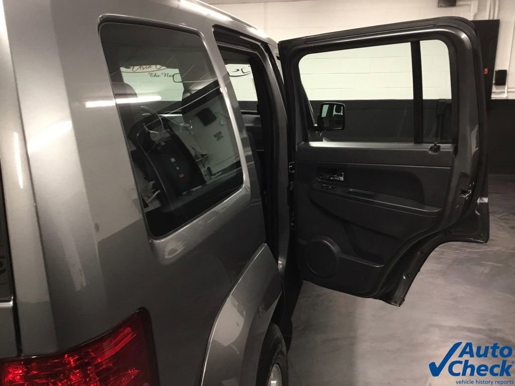 Used 2012 Jeep Liberty Sport AWD/4WD image 39