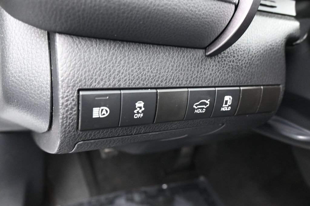 Used 2023 Toyota Camry SE FWD image 14