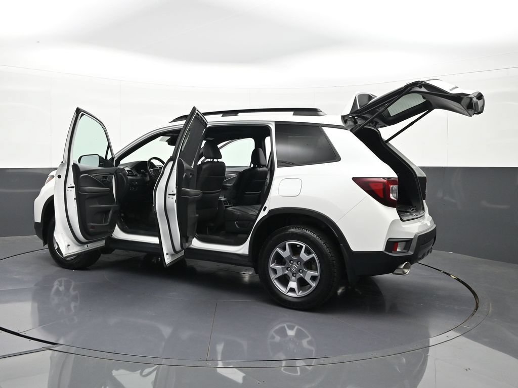 Used 2022 Honda Passport TrailSport image 43