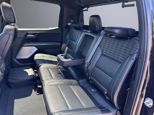 Used 2025 GMC Sierra EV Denali AWD/4WD image 21