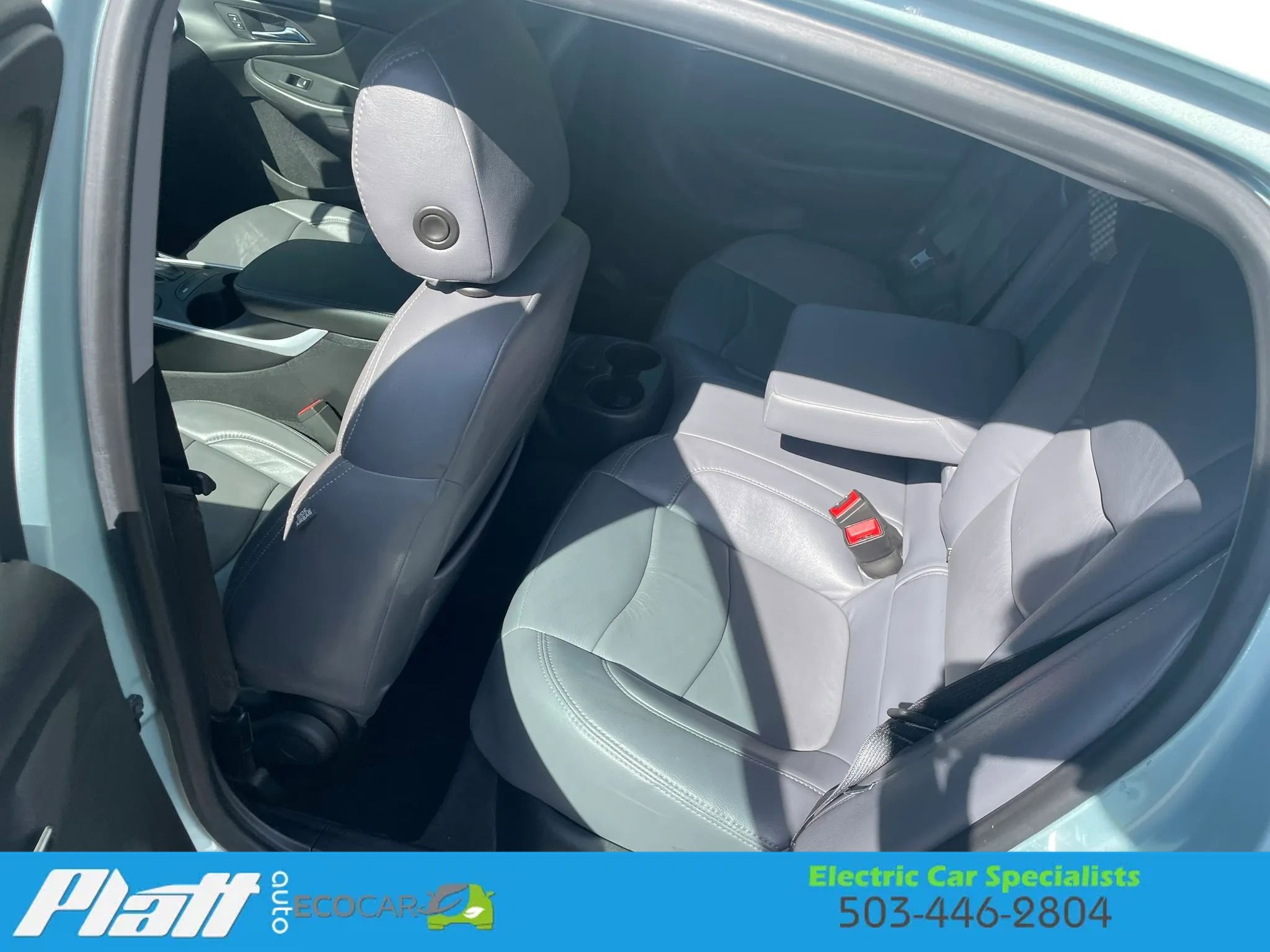 Used 2018 Chevrolet Volt LT w/ Comfort Package FWD image 40
