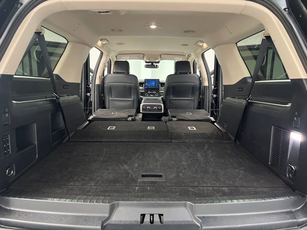 Used 2024 Ford Expedition Max XLT image 41