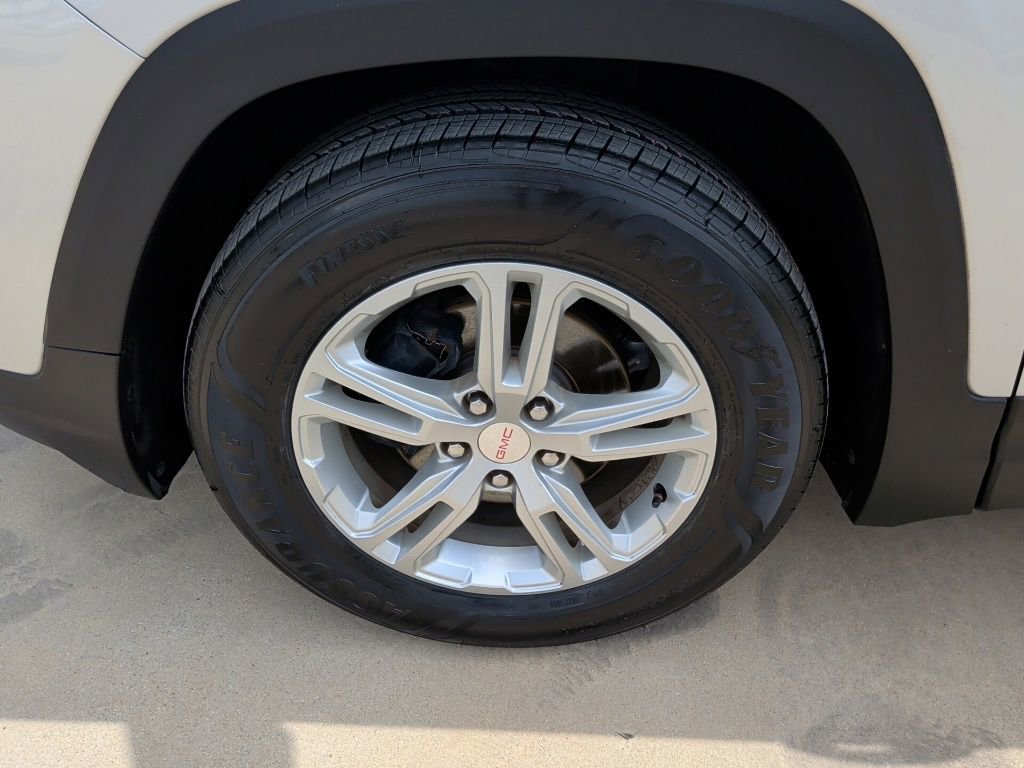 Used 2022 GMC Terrain SLE w/ Driver Convenience Package FWD image 45