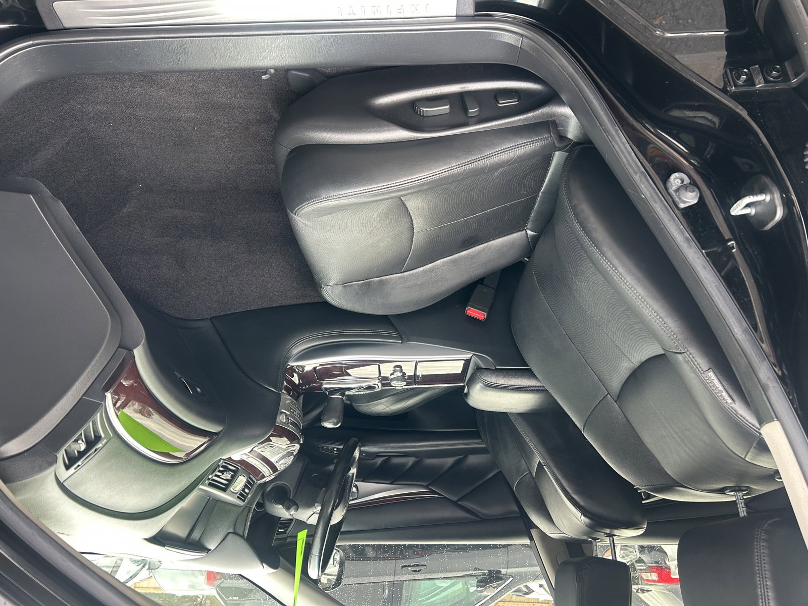 Used 2017 INFINITI Q70 3.7 image 15