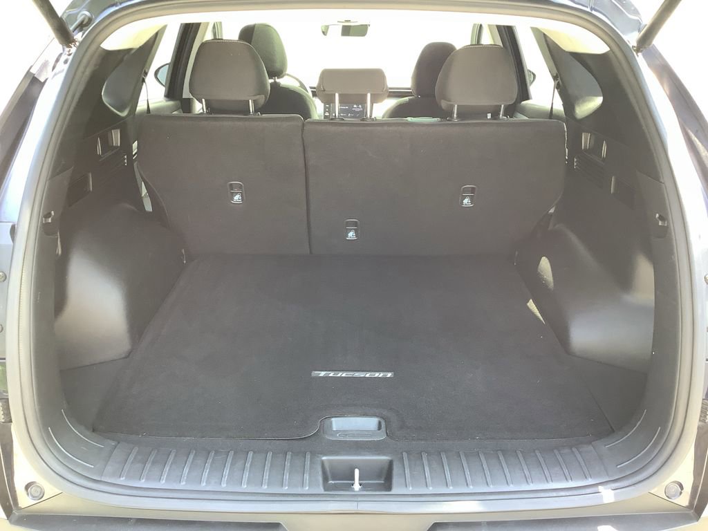 Used 2022 Hyundai Tucson SEL w/ Cargo Package AWD/4WD image 14