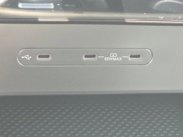 New 2026 Hyundai Ioniq 9 Limited image 9