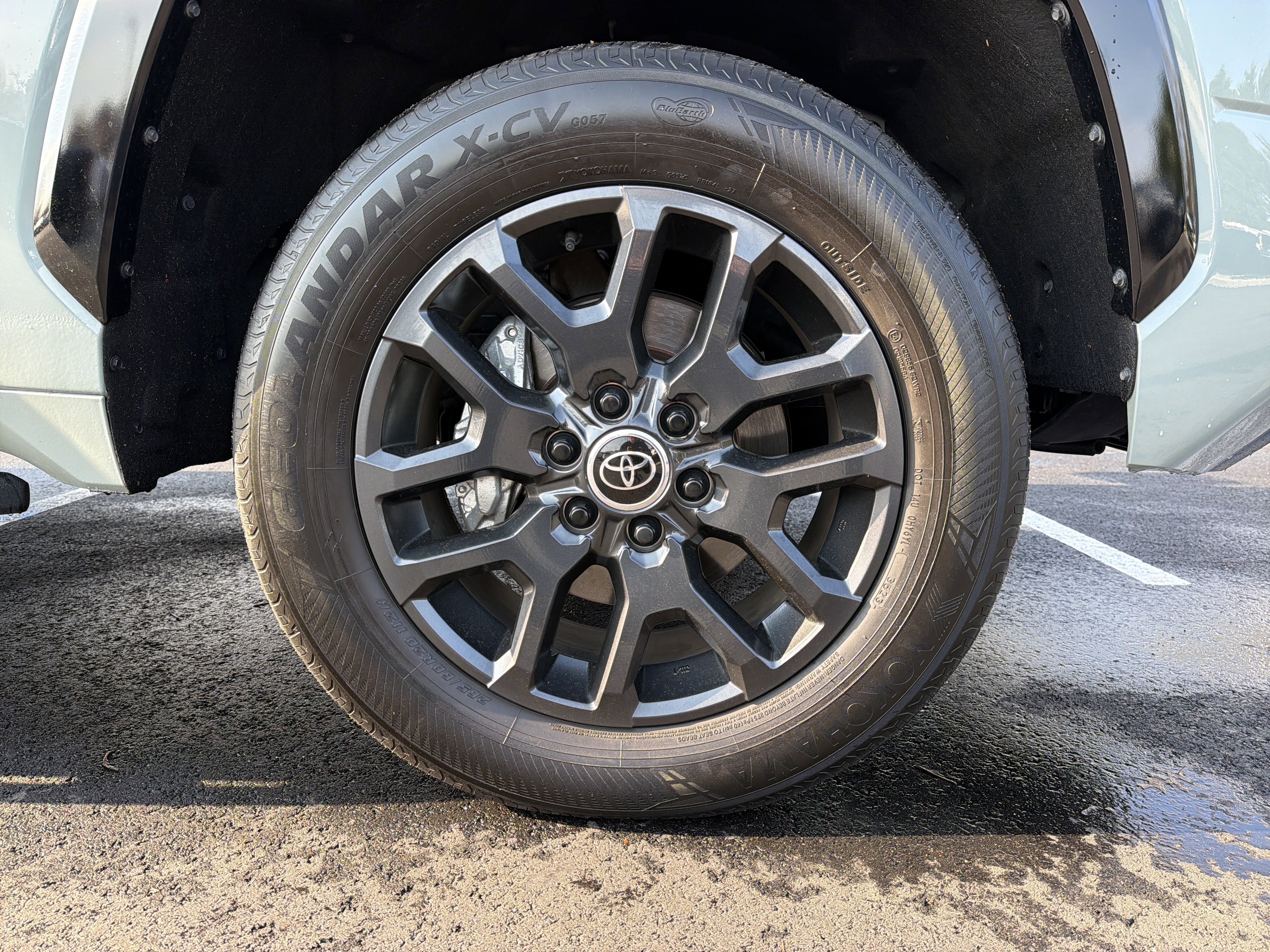 Used 2024 Toyota Tundra Platinum image 13