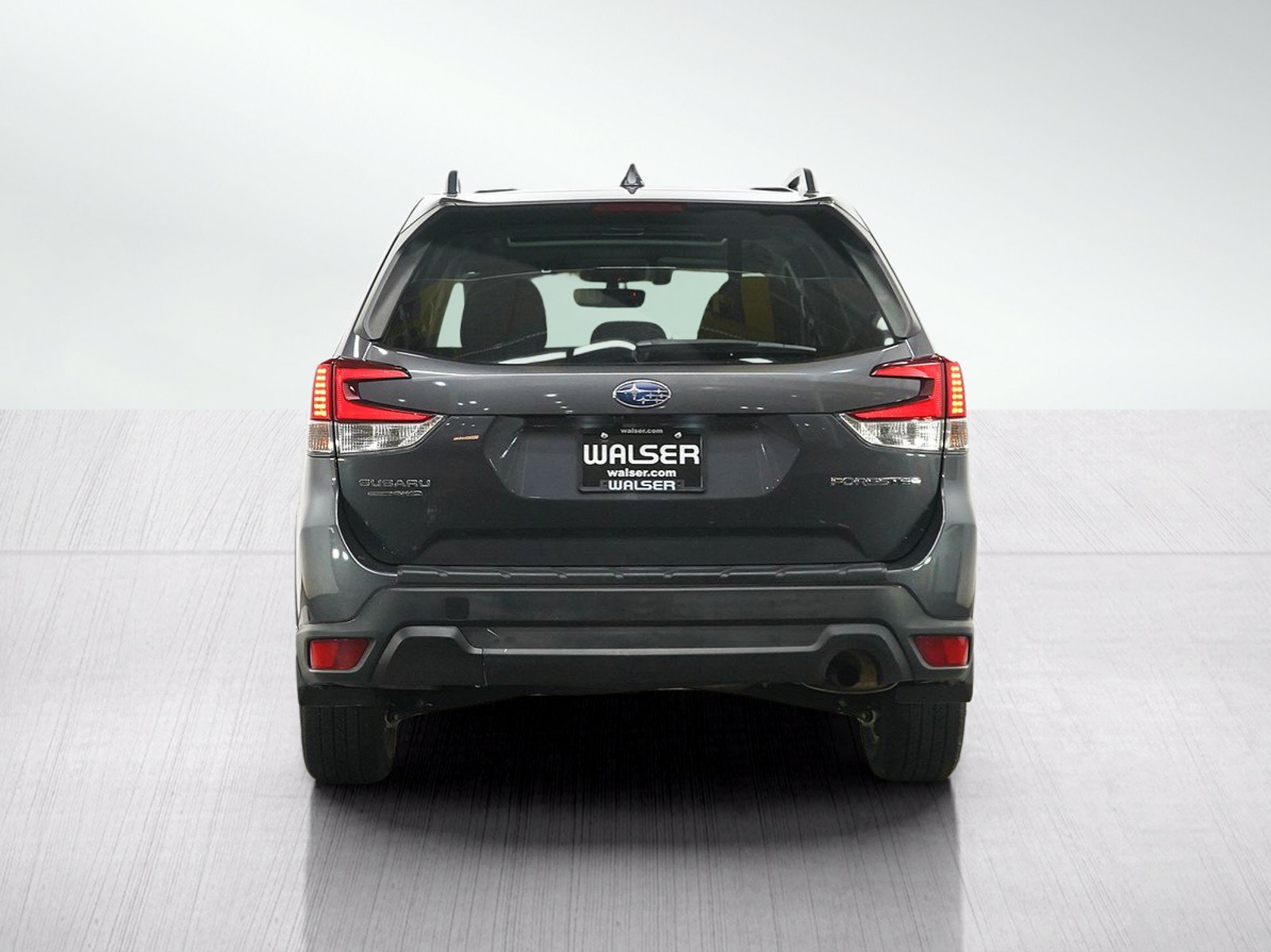 Used 2020 Subaru Forester Premium AWD/4WD image 4