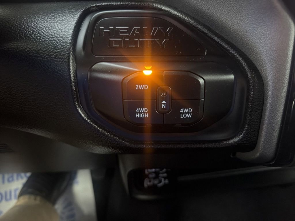 Used 2025 RAM 2500 Big Horn AWD/4WD image 14