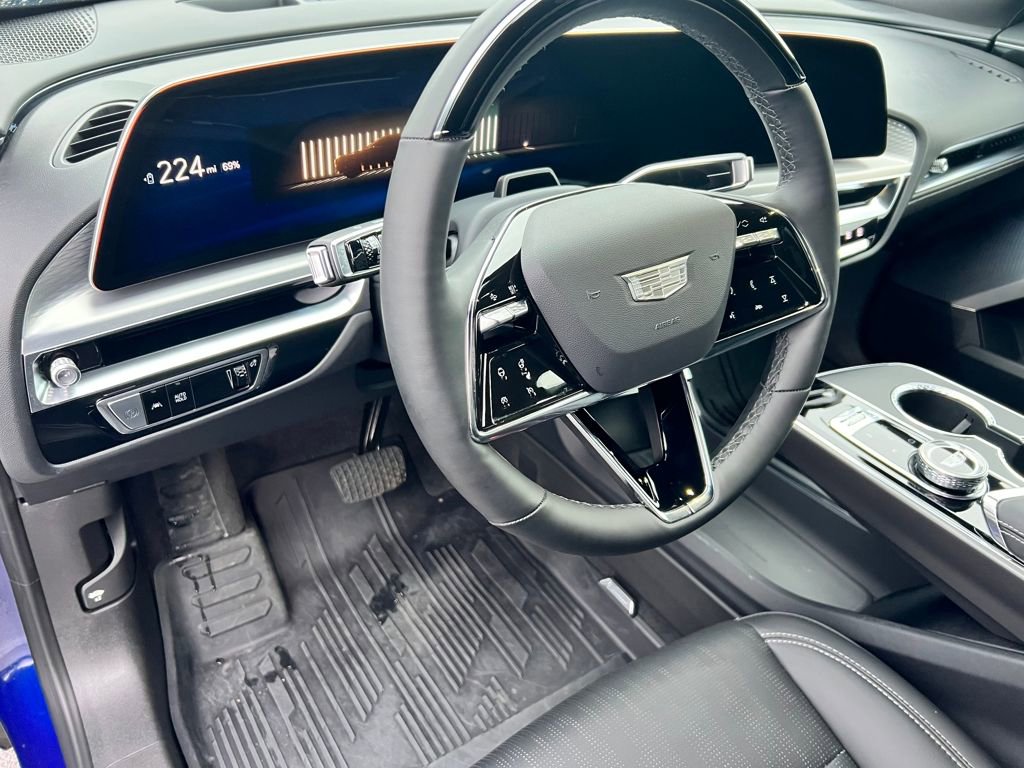 New 2026 Cadillac Lyriq Premium Sport w/ LPO, Floor Liner Package image 20