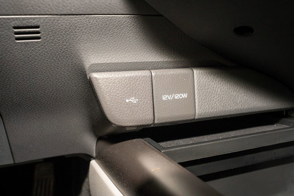 Used 2024 Toyota Camry LE image 13