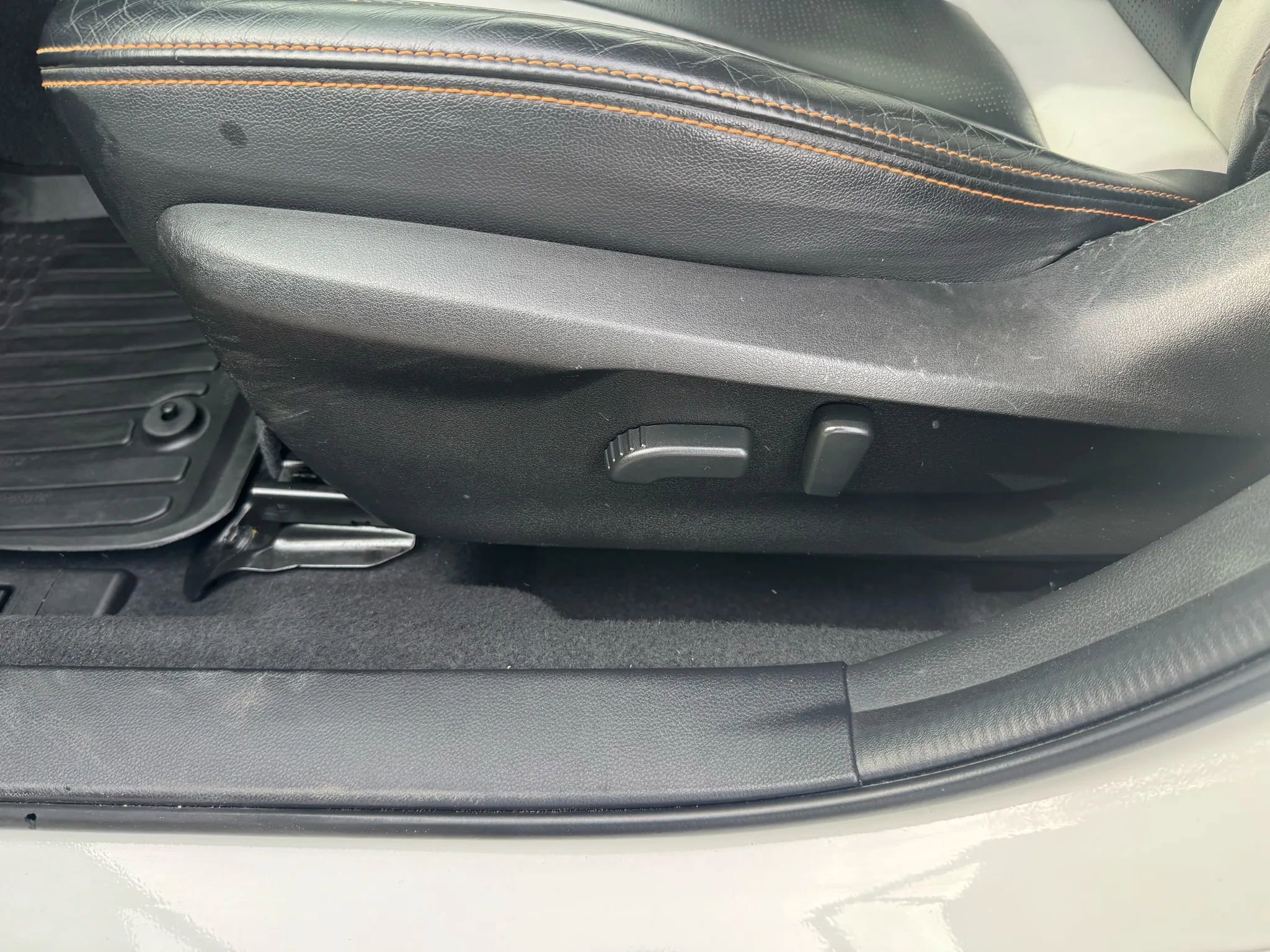 Used 2020 Subaru Crosstrek 2.0i Limited w/ Moonroof Package image 15