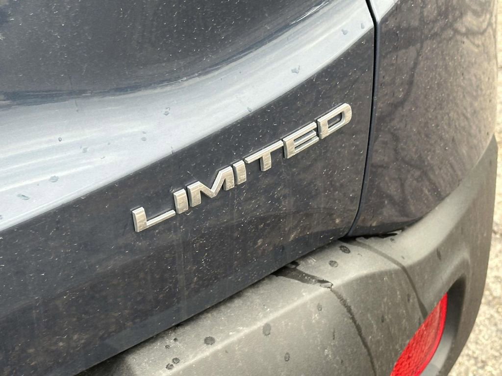 Used 2023 Jeep Renegade Limited w/ Sun/Sound Group image 11