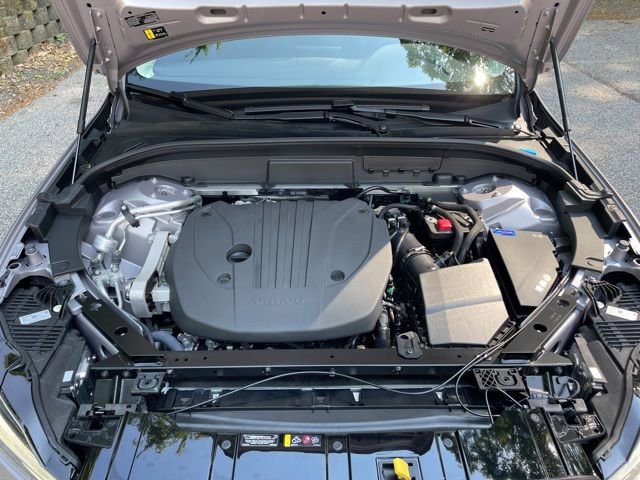 Certified 2026 Volvo XC60 B5 Plus w/ Climate Package AWD/4WD image 26