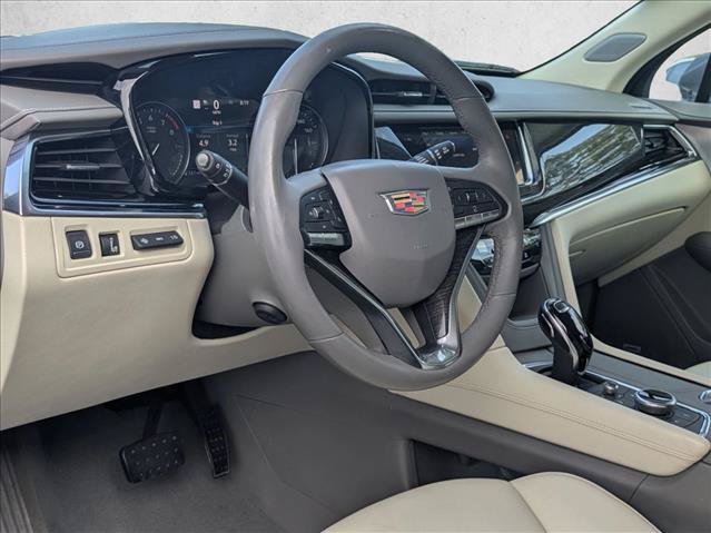 Used 2020 Cadillac XT6 Premium Luxury FWD image 10
