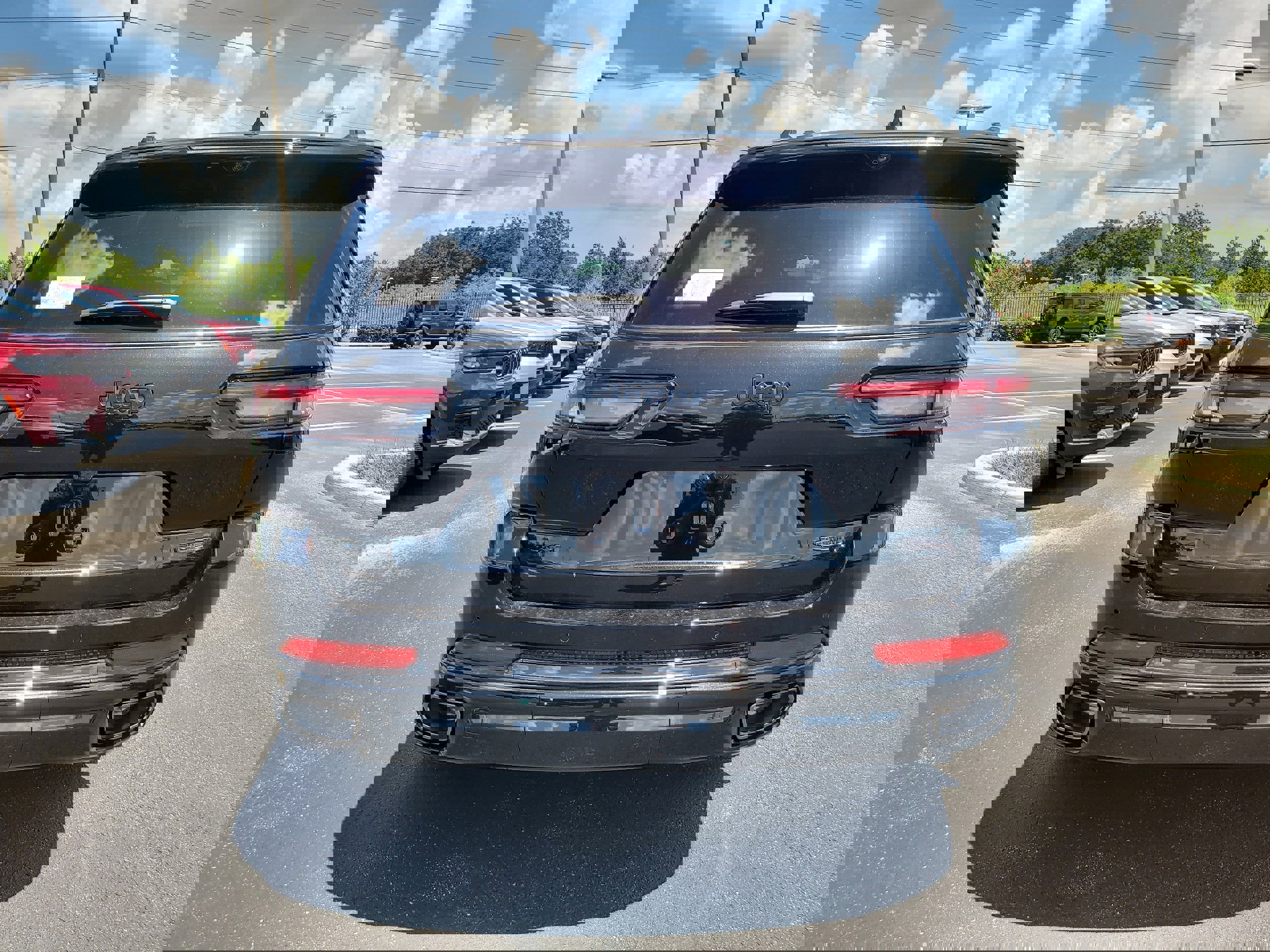 New 2025 Jeep Grand Cherokee L Summit image 7