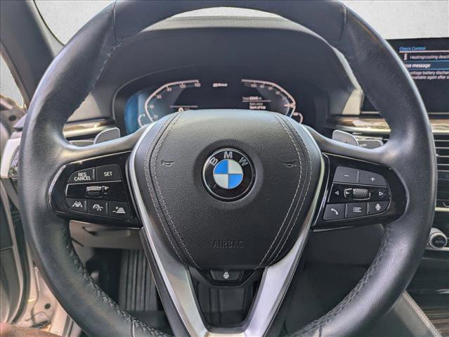 Used 2020 BMW 530e w/ Executive Package RWD image 14
