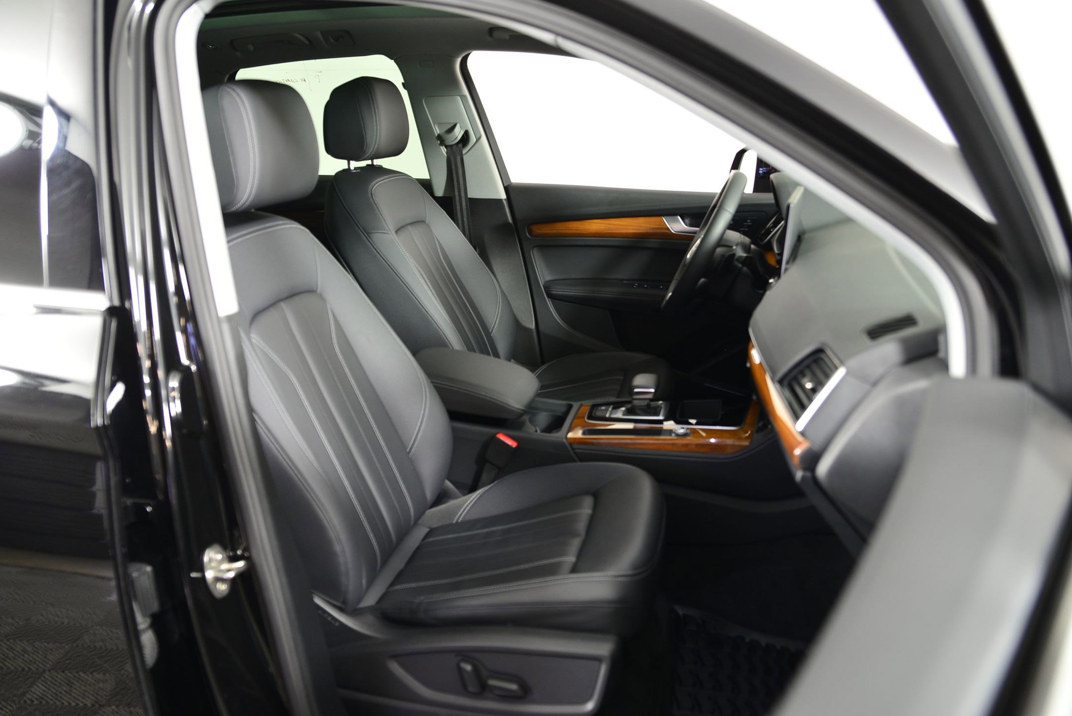 Certified 2023 Audi Q5 2.0T Premium Plus w/ Premium Plus Package image 22