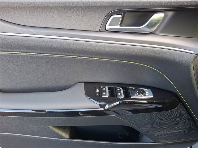 Used 2026 Kia K5 GT image 12