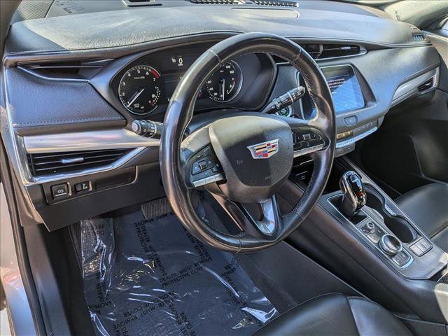 Used 2023 Cadillac XT4 Premium Luxury AWD/4WD image 10