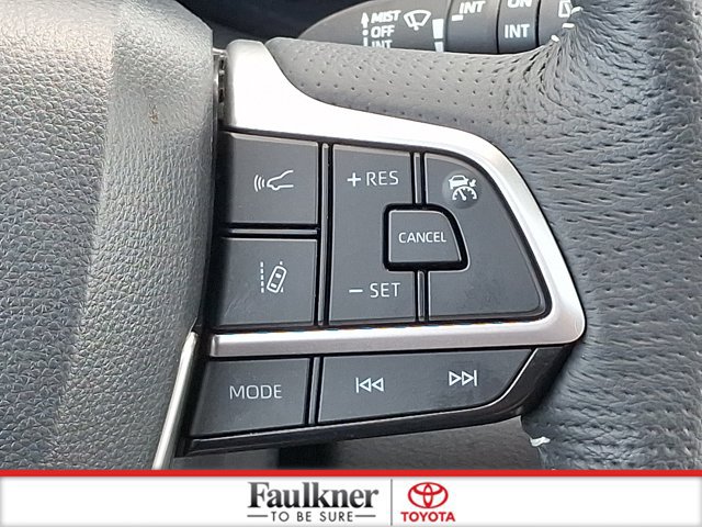 Certified 2025 Toyota Sienna XSE w/ XSE Plus Package AWD/4WD image 22