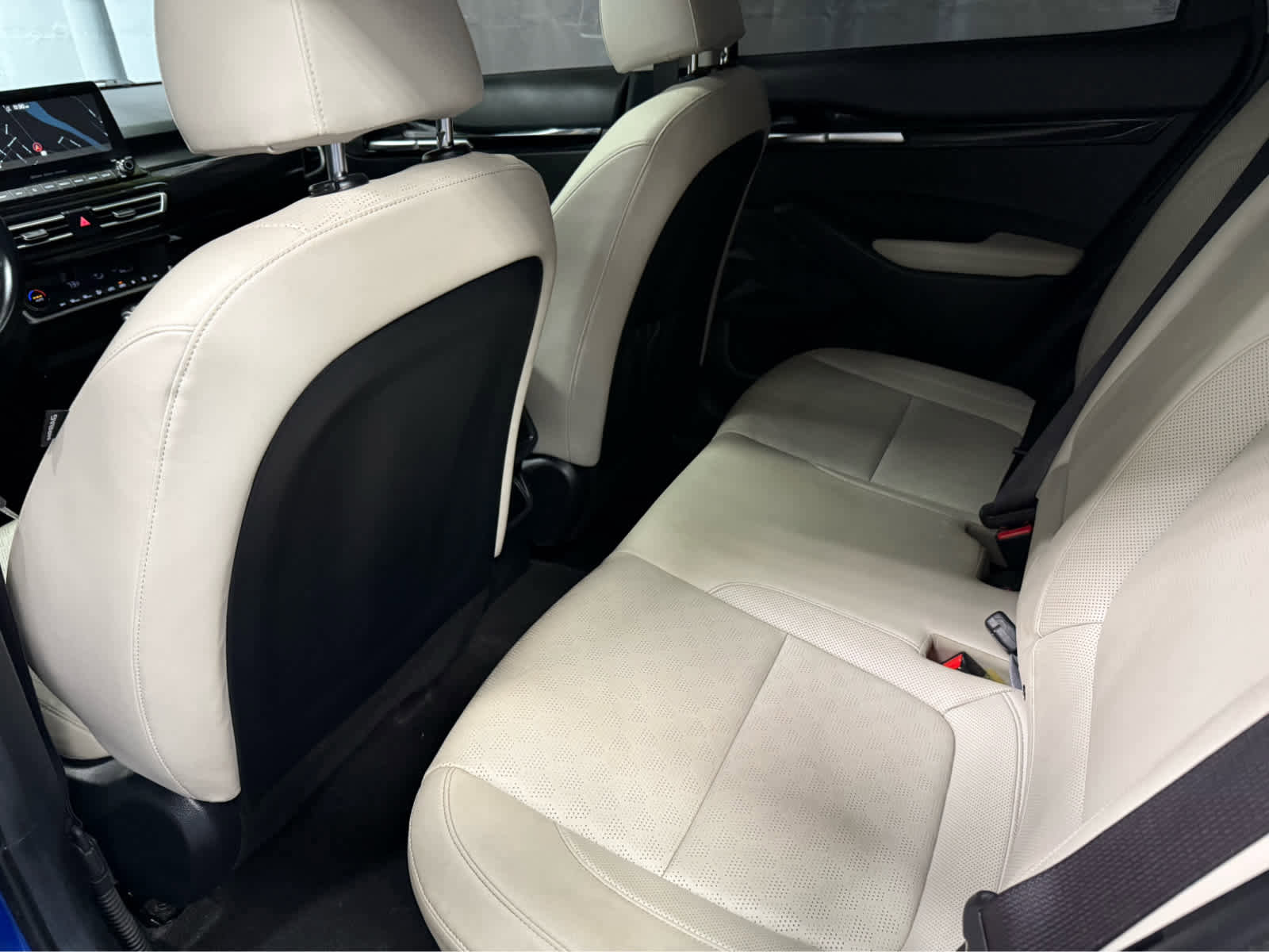 Used 2022 Kia Seltos EX image 24