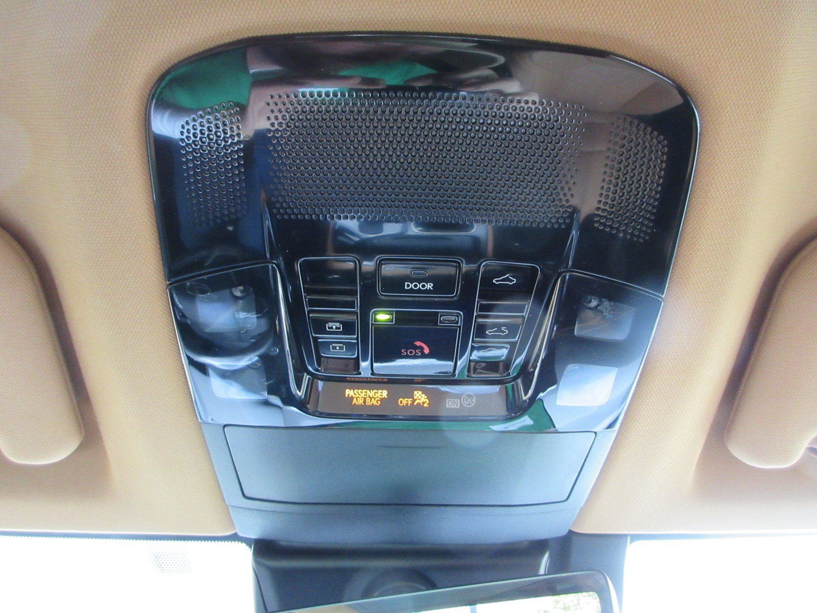Used 2025 Lexus NX 350h AWD w/ Cold Area Package image 18