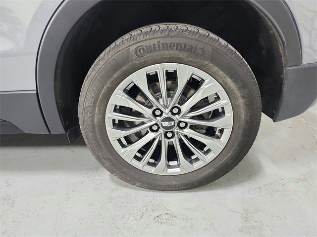 Used 2024 Cadillac XT4 Premium Luxury image 43