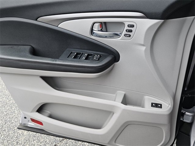 Used 2022 Honda Pilot Special Edition image 29