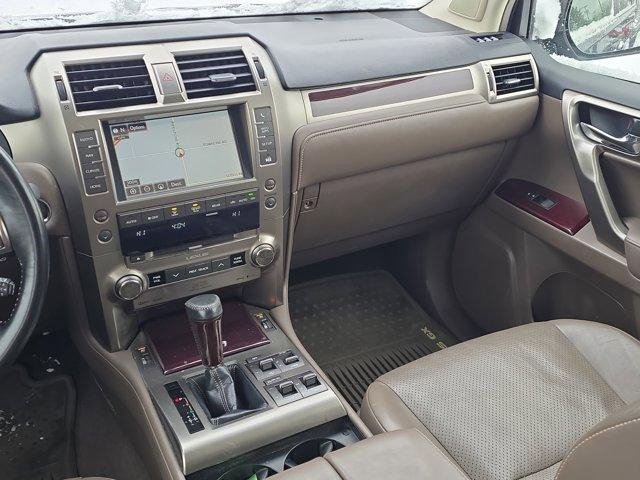 Used 2019 Lexus GX 460 Luxury image 15