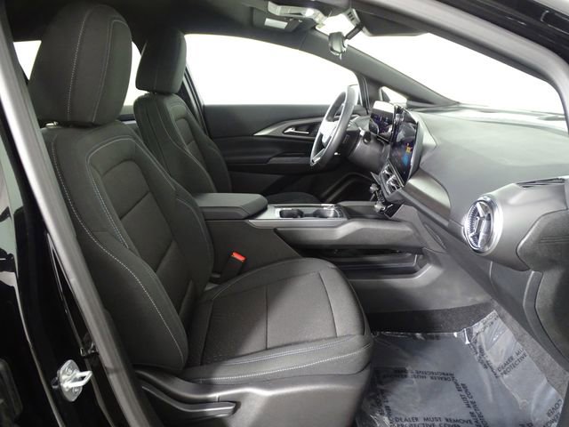 Used 2025 Chevrolet Equinox EV LT image 16