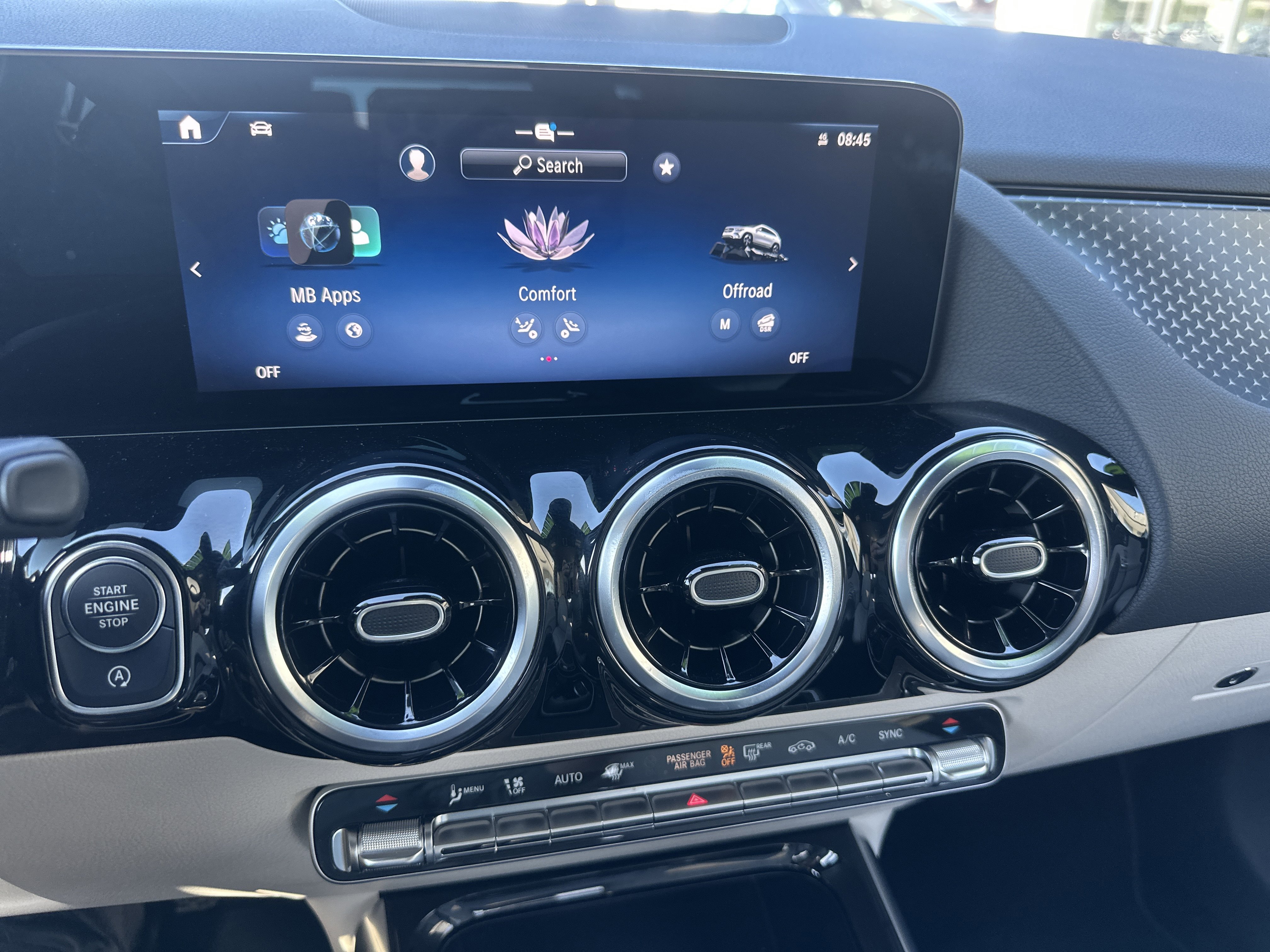 Used 2026 Mercedes-Benz GLA 250 4MATIC image 18