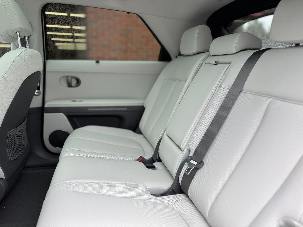 New 2026 Hyundai Ioniq 5 Limited image 6