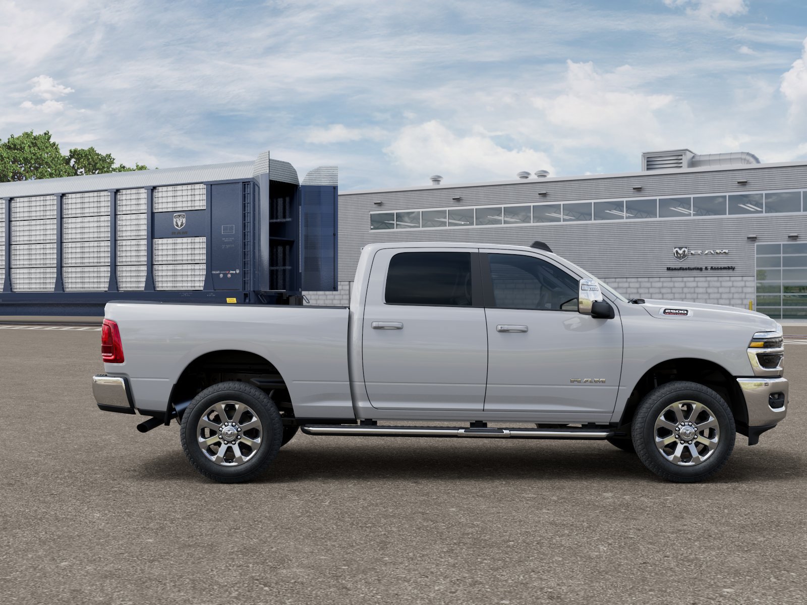 New 2026 RAM 2500 Laramie AWD/4WD image 12