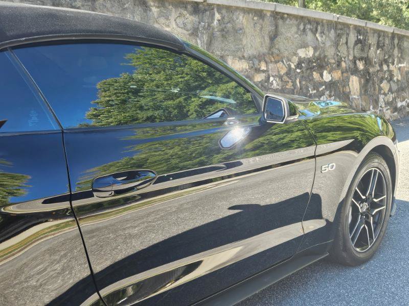 Used 2018 Ford Mustang GT Premium w/ Equipment Group 401A RWD image 16