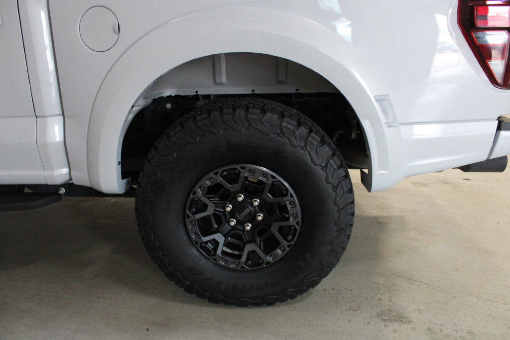 Used 2025 Ford F150 Raptor w/ Equipment Group 803A Raptor R AWD/4WD image 28
