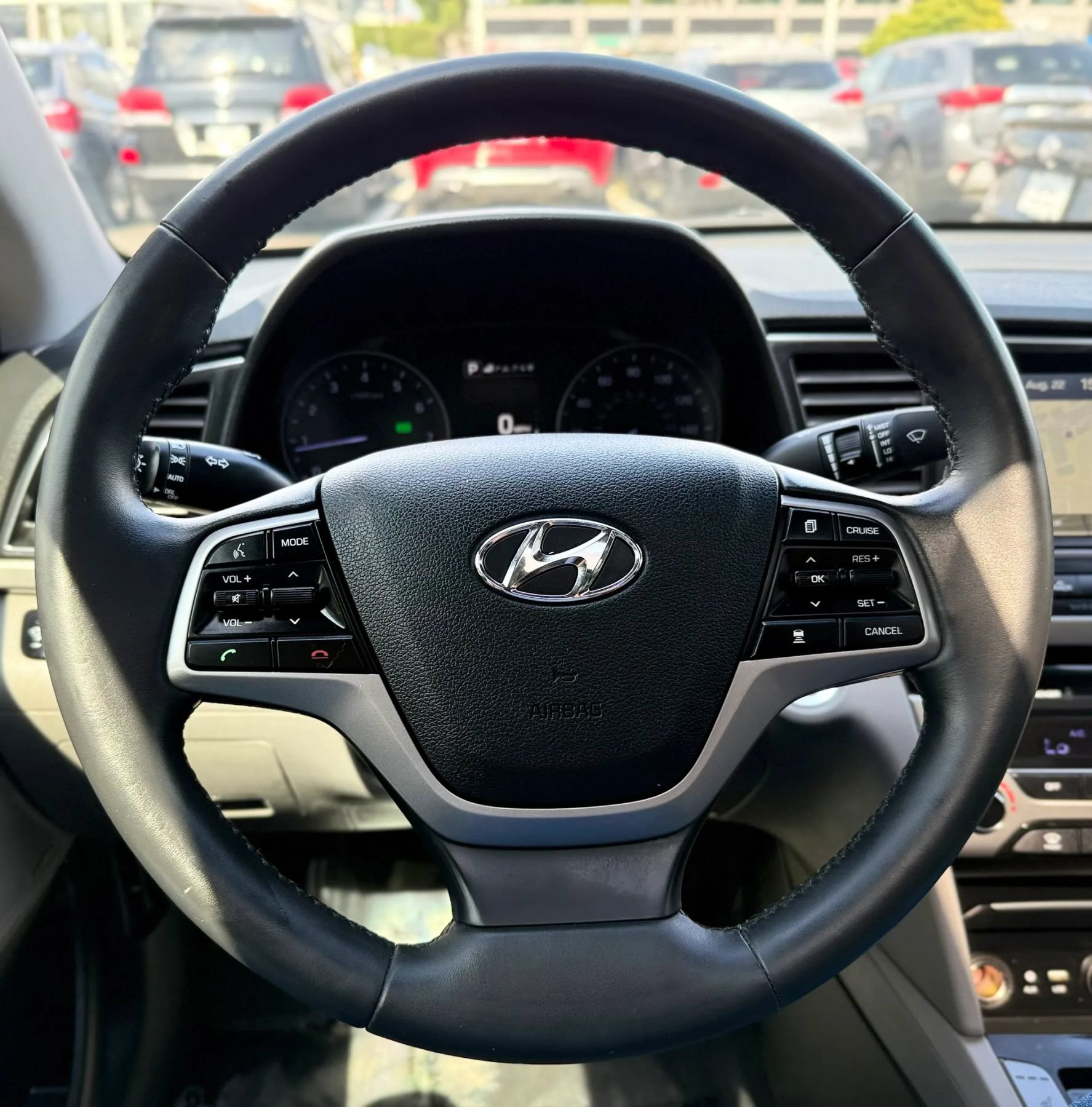 Used 2017 Hyundai Elantra Limited w/ Limited Ultimate Package 05 FWD image 13
