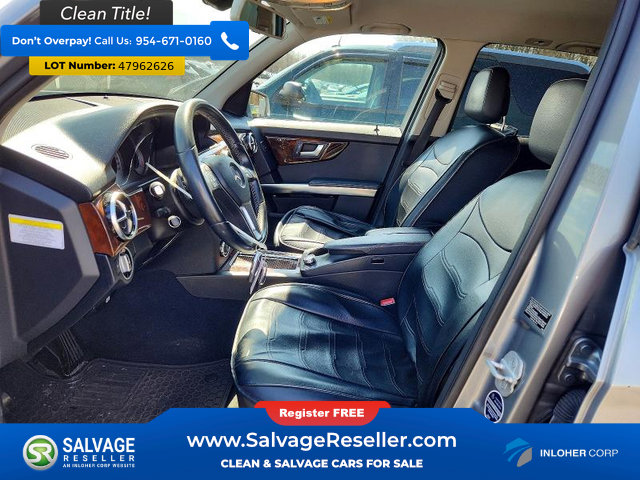 Used 2013 Mercedes-Benz GLK 350 4MATIC image 9