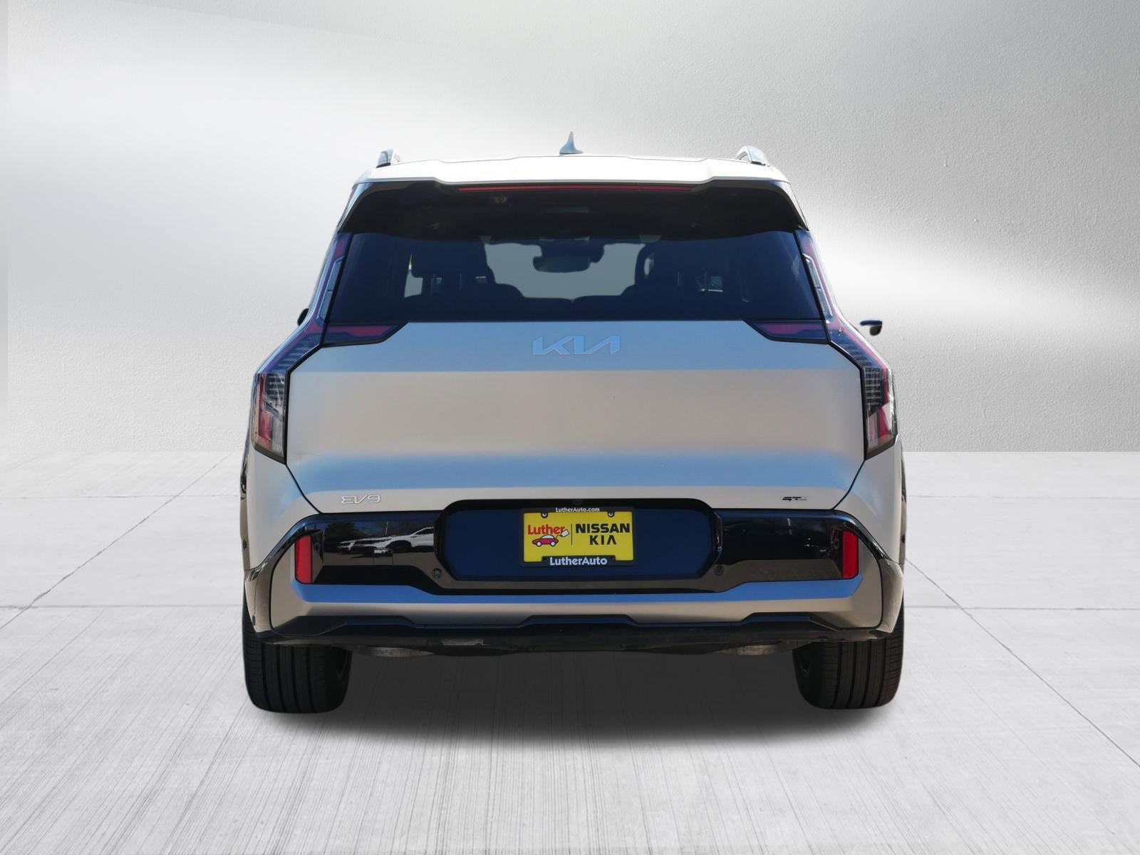 Certified 2024 Kia EV9 GT-Line AWD/4WD image 6