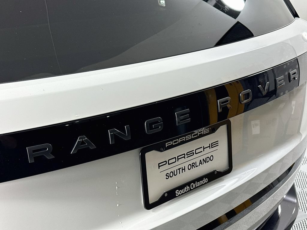 Used 2025 Land Rover Range Rover SE AWD/4WD image 34