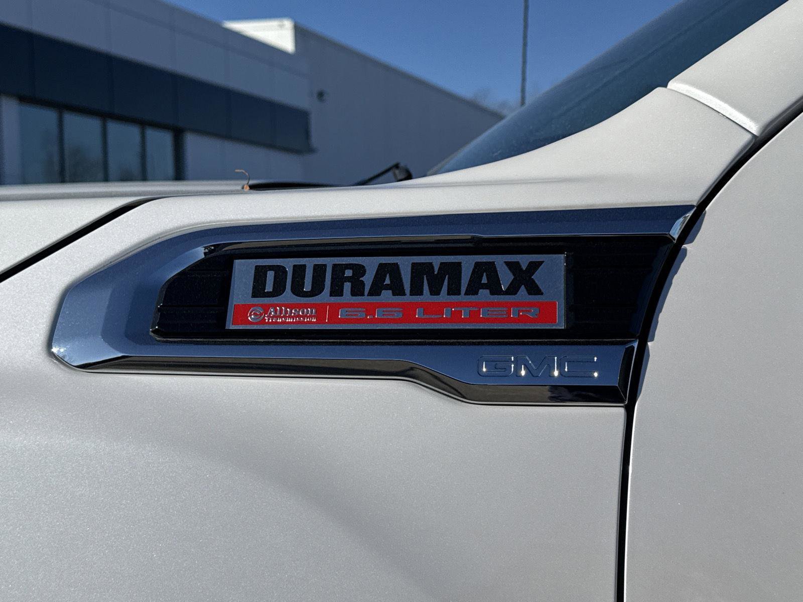 Used 2022 GMC Sierra 2500 Denali w/ Denali Ultimate Package image 3