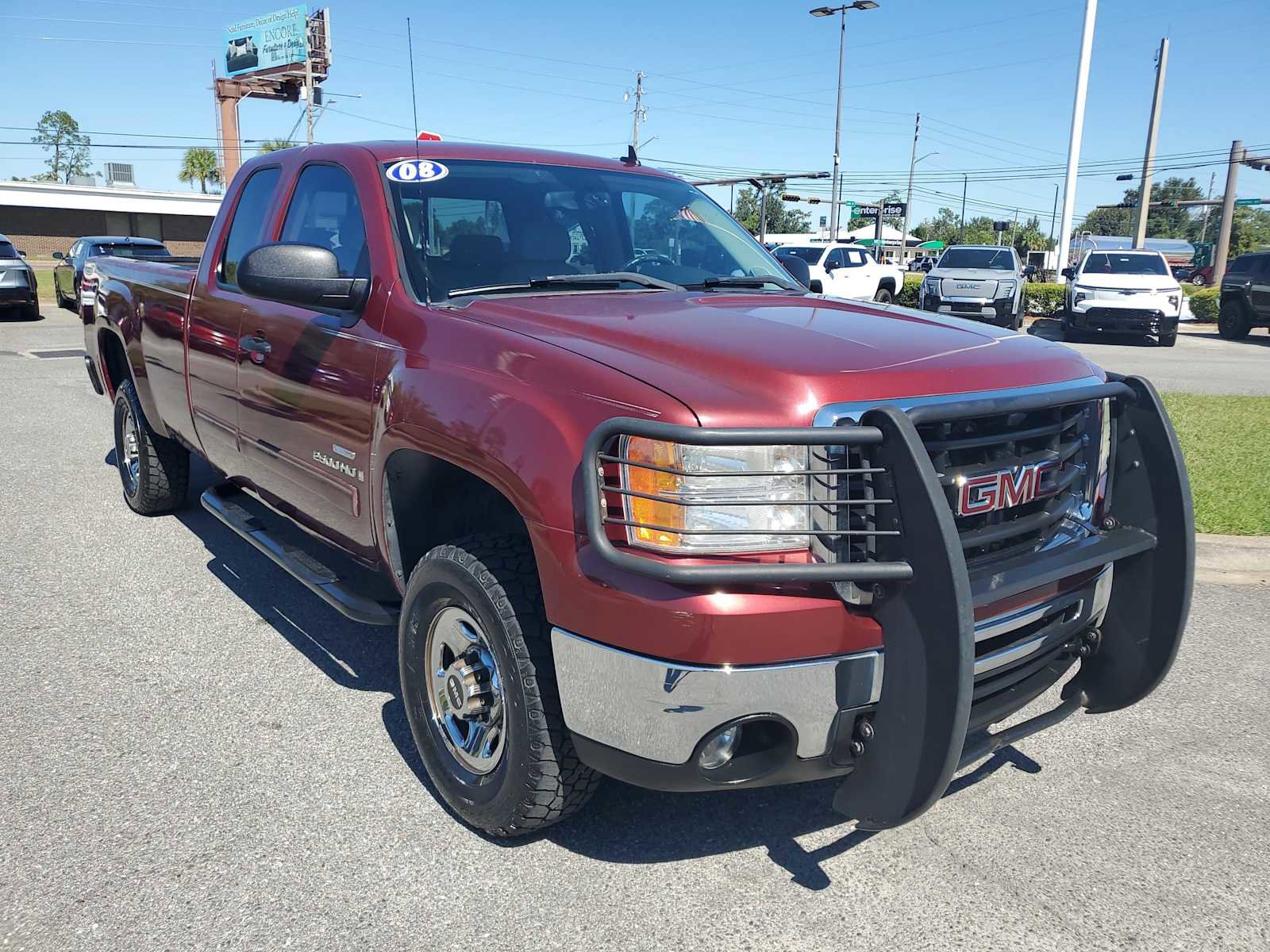 Used 2008 GMC Sierra 2500 SLE w/ Z71 Off-Road Package image 8