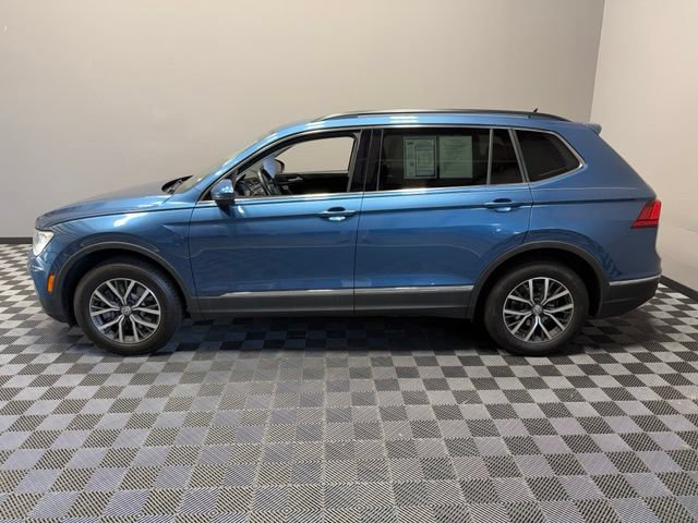 Used 2020 Volkswagen Tiguan SE w/ 3rd Row Seat Package AWD/4WD image 6