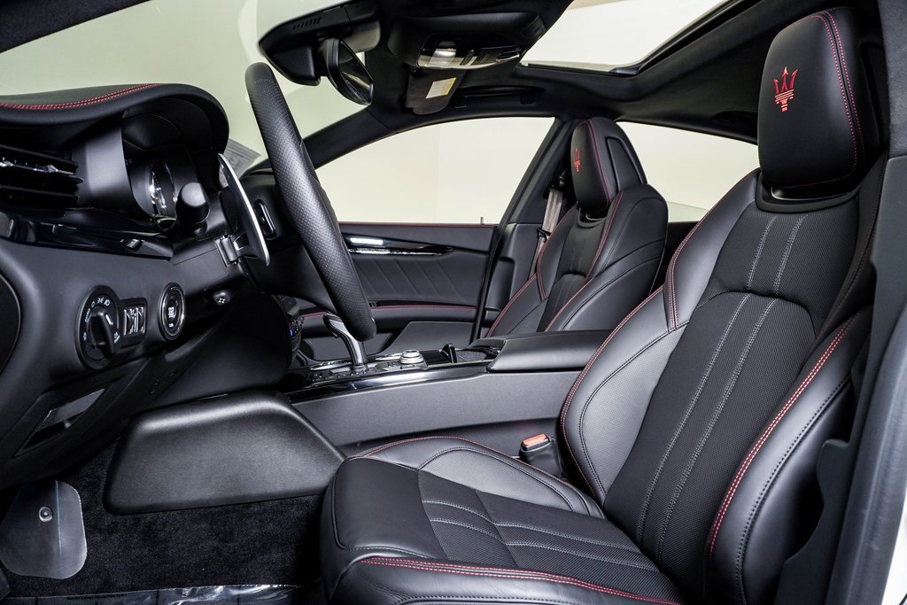 Certified 2024 Maserati Quattroporte Modena Ultima Q4 image 18