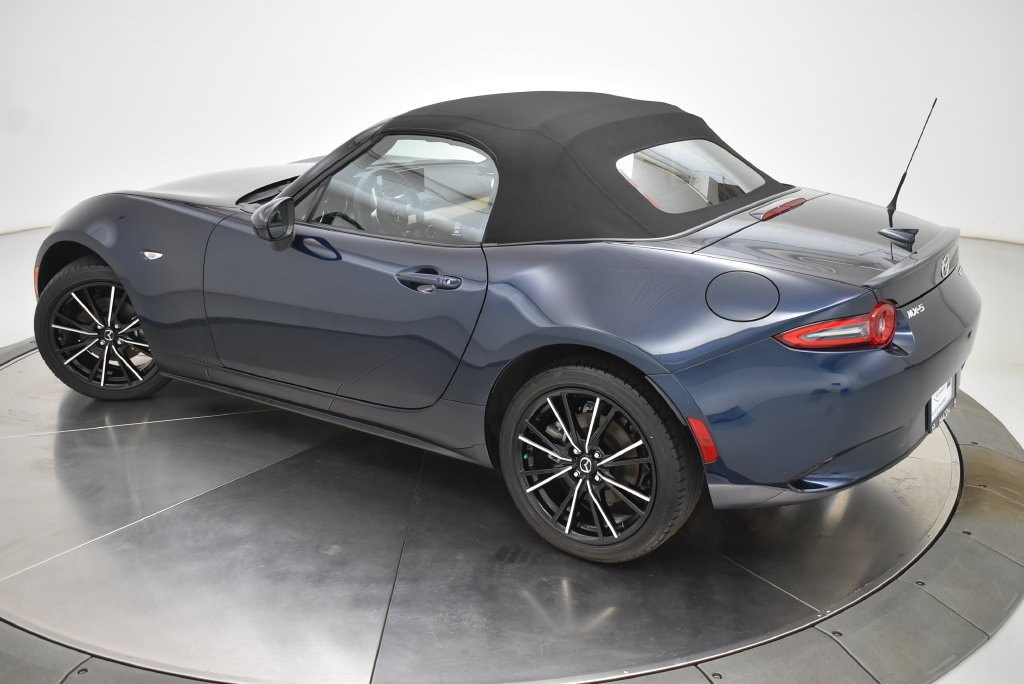 Certified 2025 MAZDA MX-5 Miata Grand Touring RWD image 8