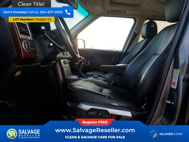 Used 2010 Land Rover Range Rover HSE AWD/4WD image 9